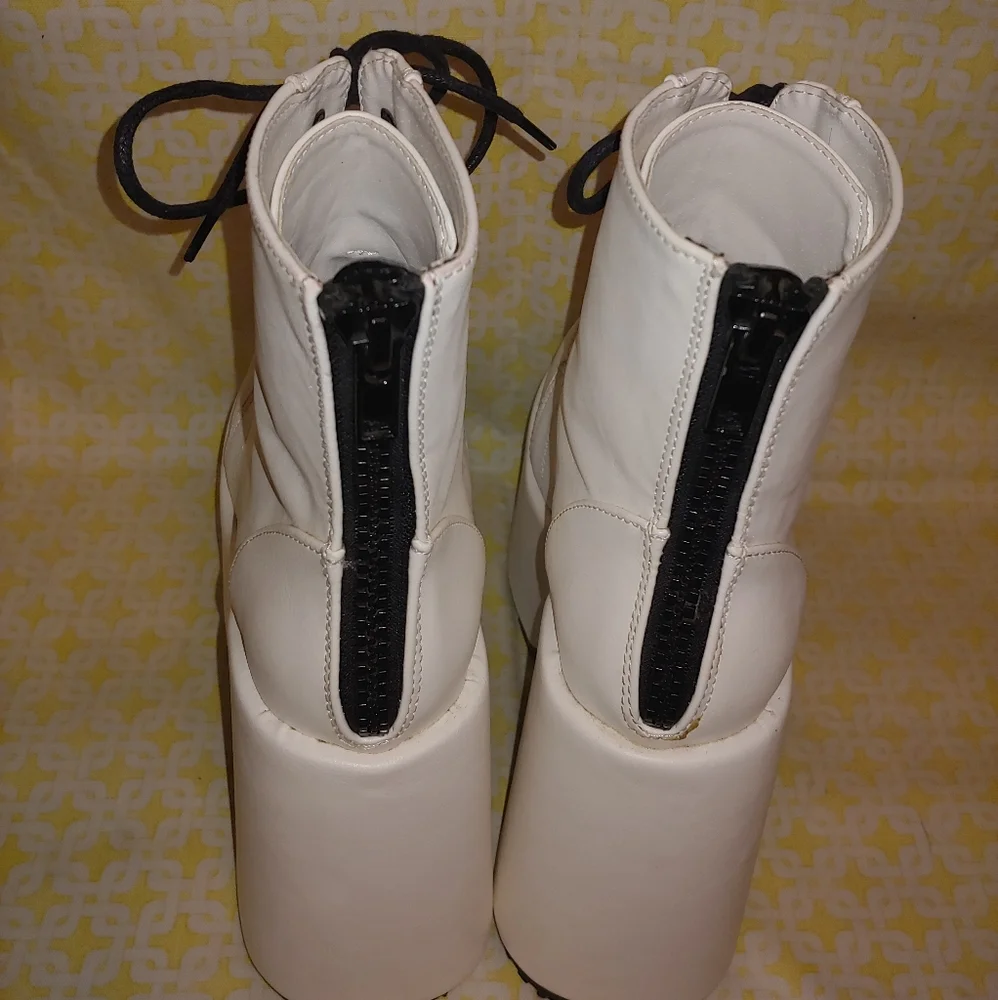 Demonia Dolls Kill White Camel Platform Lace Up Boots Booties Shoes - Picture 5 of 12